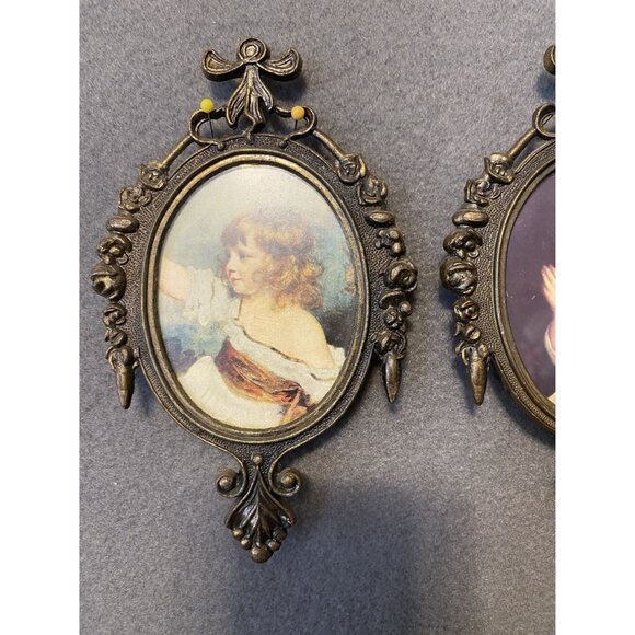 2 Vtg Ornate Victorian Style Oval Frames Praying Children 6 1/2" x 4"  Italy - Picture 2 of 8